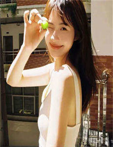 《花羽鹦鹉》