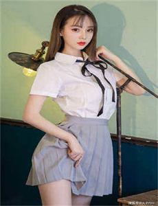 《家庭教师大姐姐》