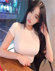 《女人洗澡沐浴露全身无遮挡》