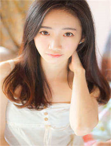 《老女人色黄大片》